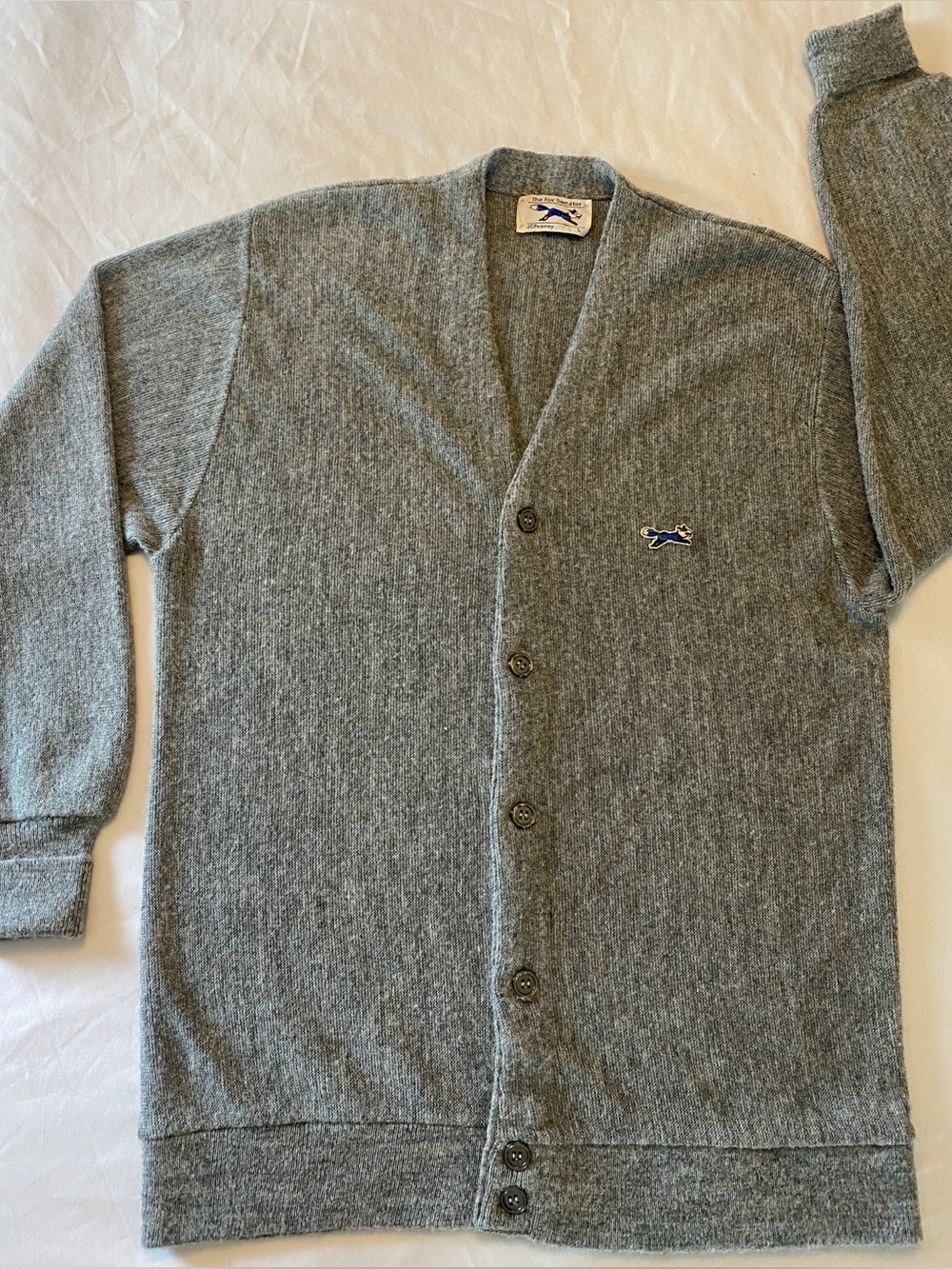 Vintage (70/80’s) “The Fox” Grey Men's Button-Front Cardigan with Fox Logo Lg